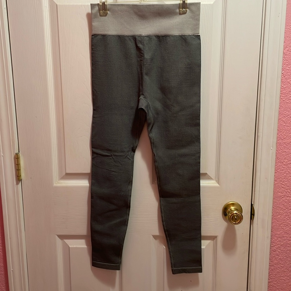 Gray Two-Toned DSG Ribbed Leggings